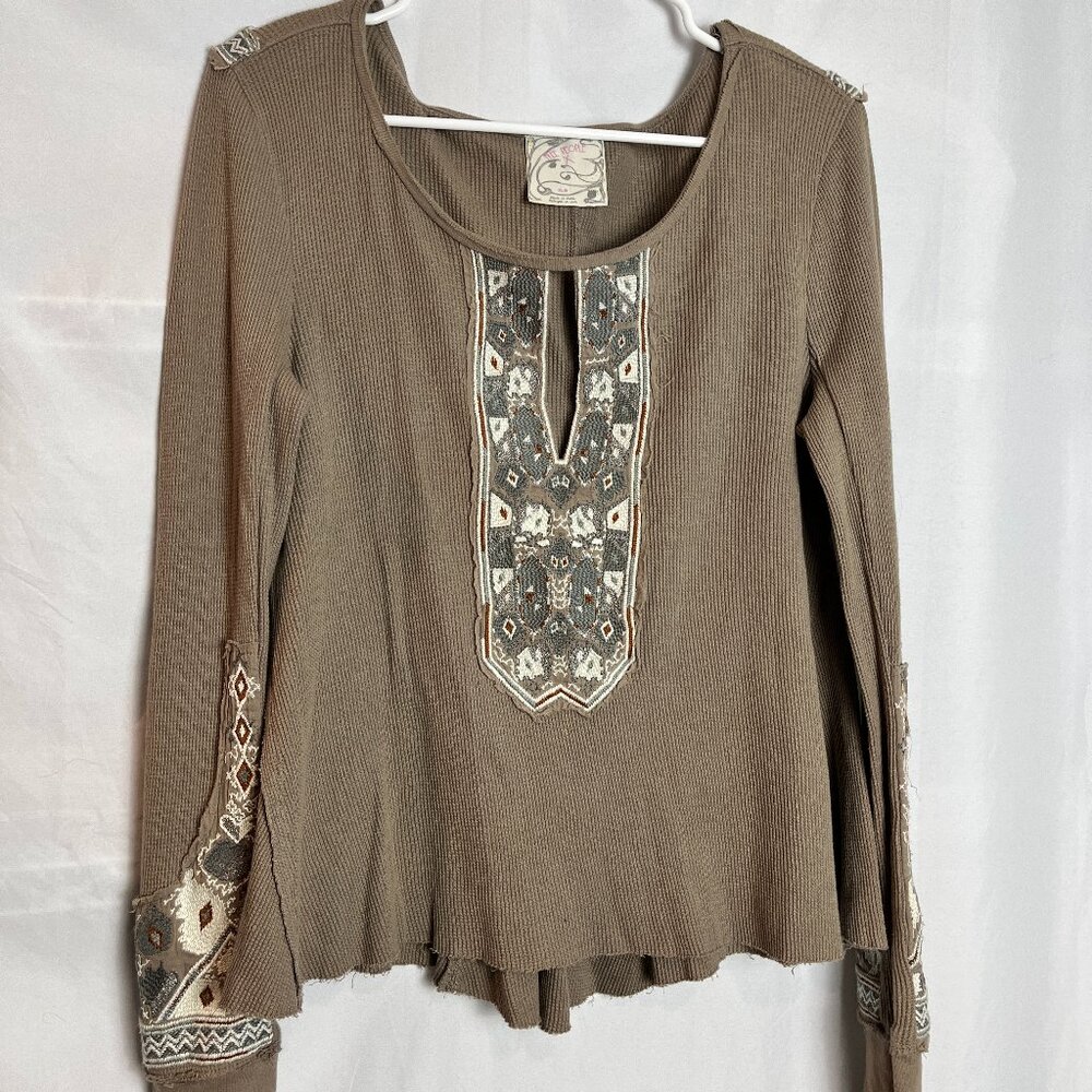 Women's Free People Bohemian Thermal Knit top, Tan w/trim, Size M
